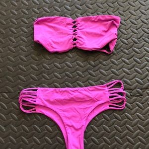 San Lorenzo bikini set. Size M. purple